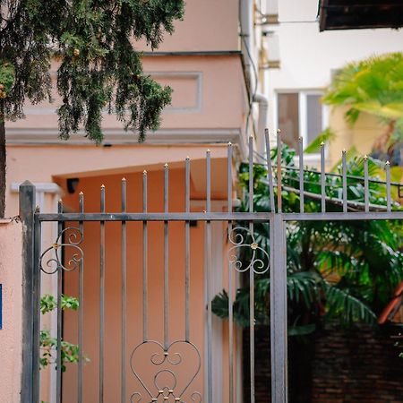 Hotel Darchi Tbilisi Ngoại thất bức ảnh