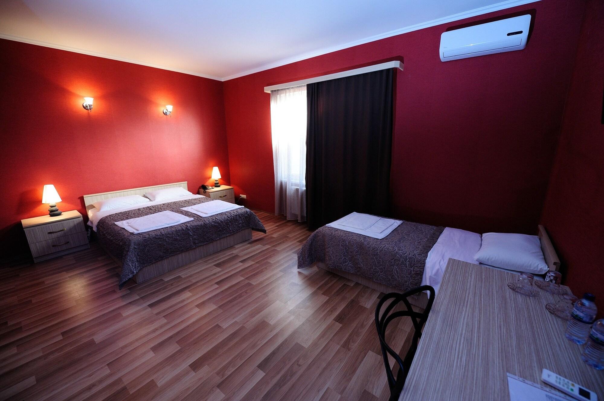 Hotel Darchi Tbilisi Ngoại thất bức ảnh