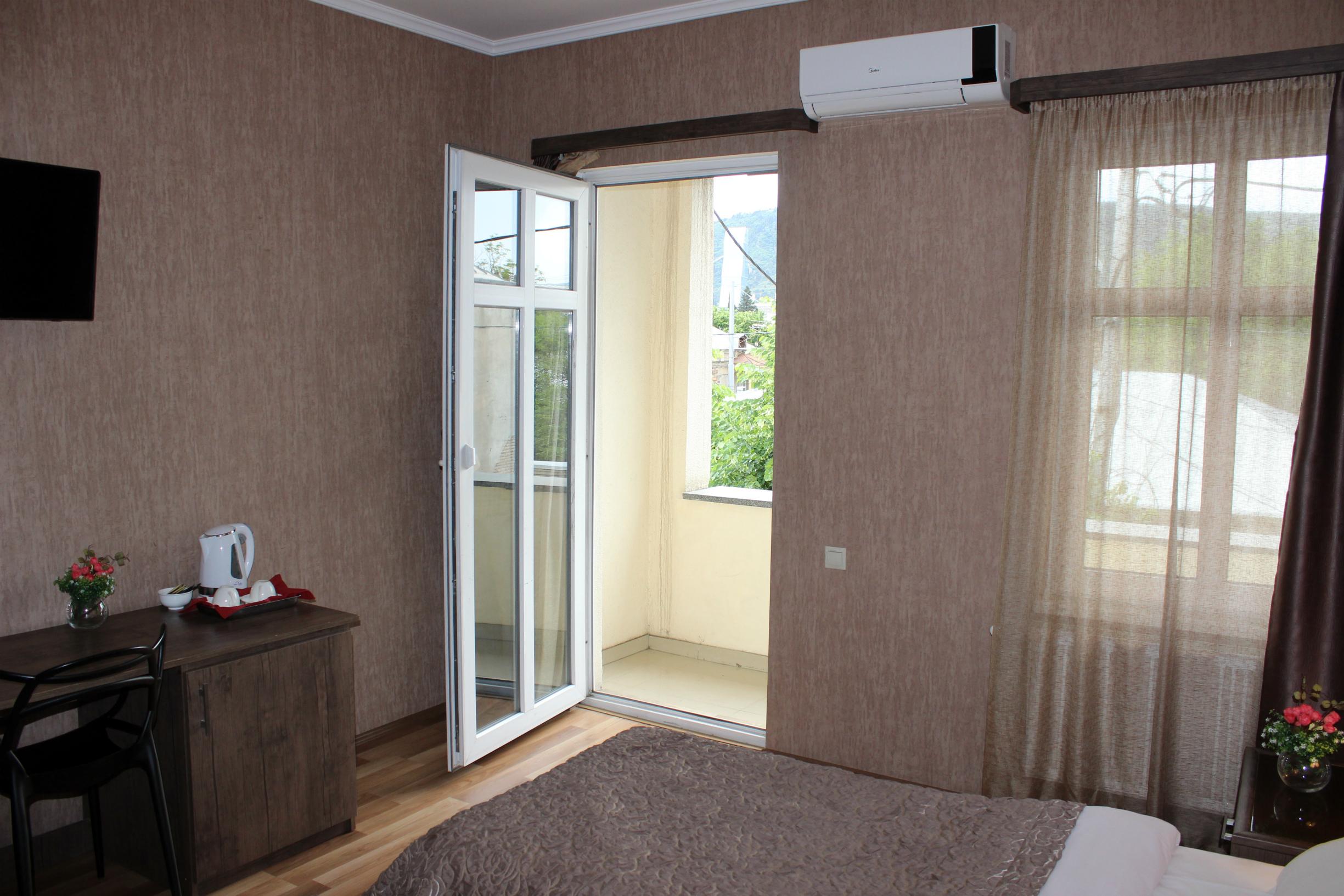 Hotel Darchi Tbilisi Ngoại thất bức ảnh