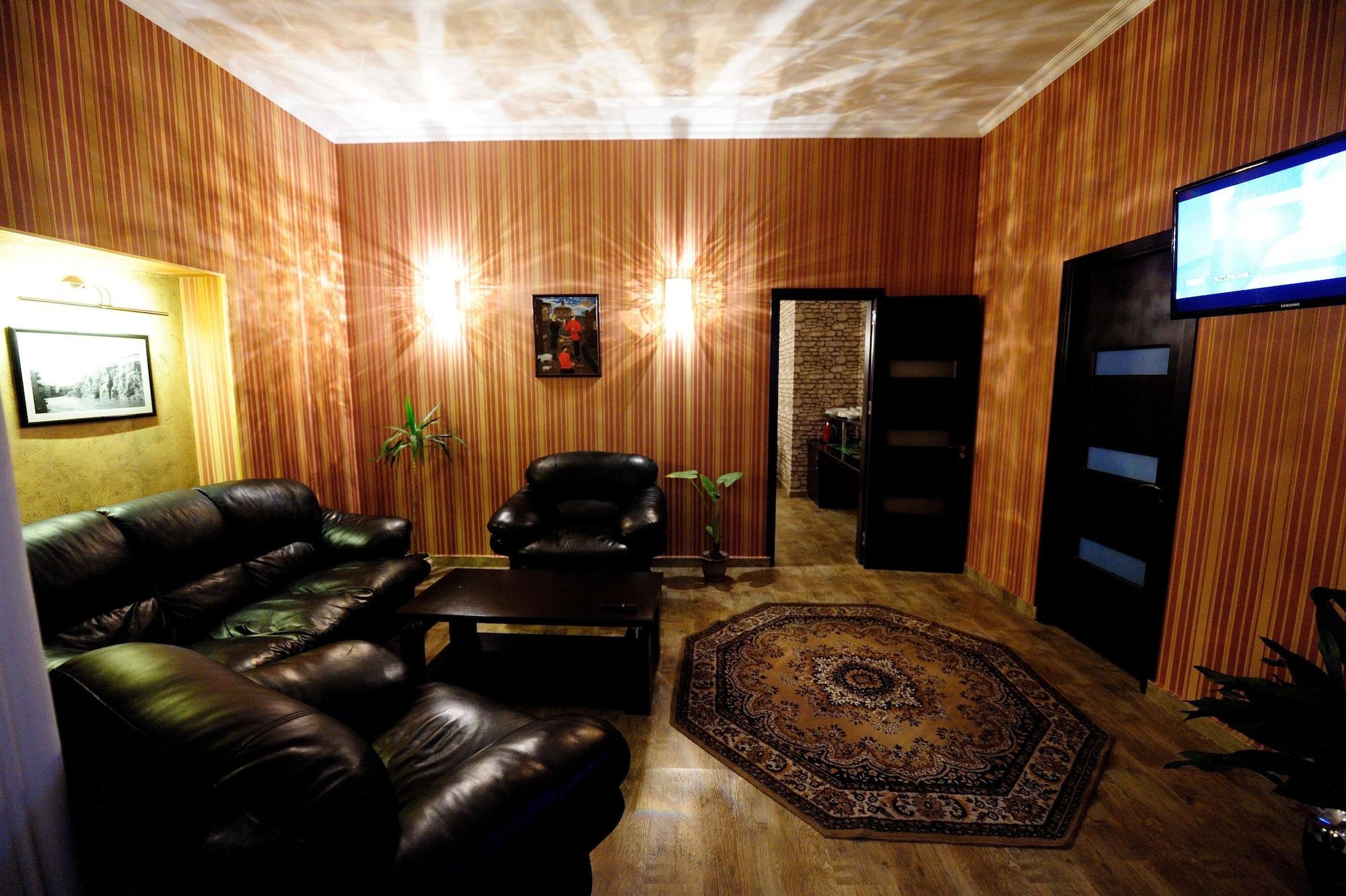 Hotel Darchi Tbilisi Ngoại thất bức ảnh