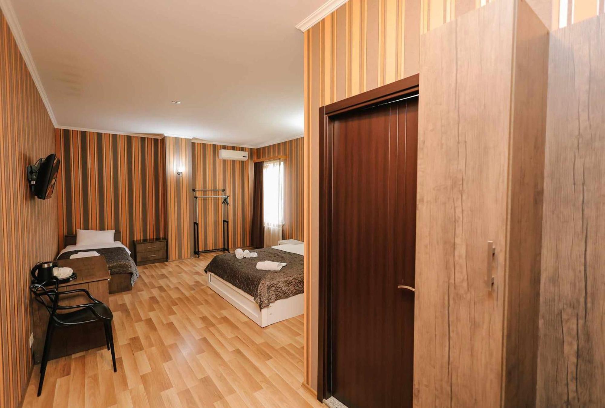 Hotel Darchi Tbilisi Ngoại thất bức ảnh