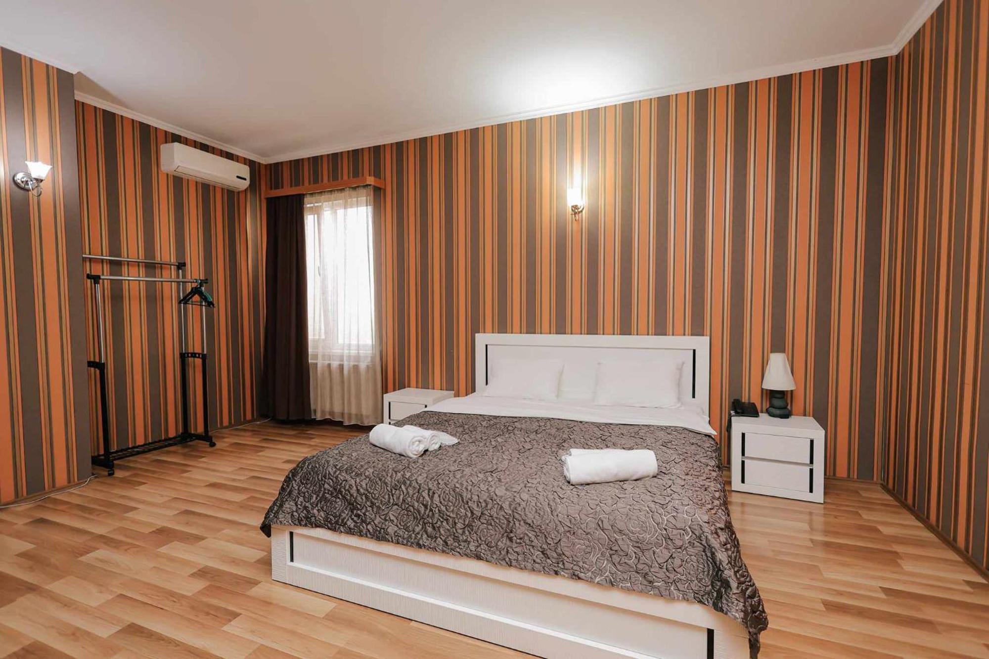 Hotel Darchi Tbilisi Ngoại thất bức ảnh