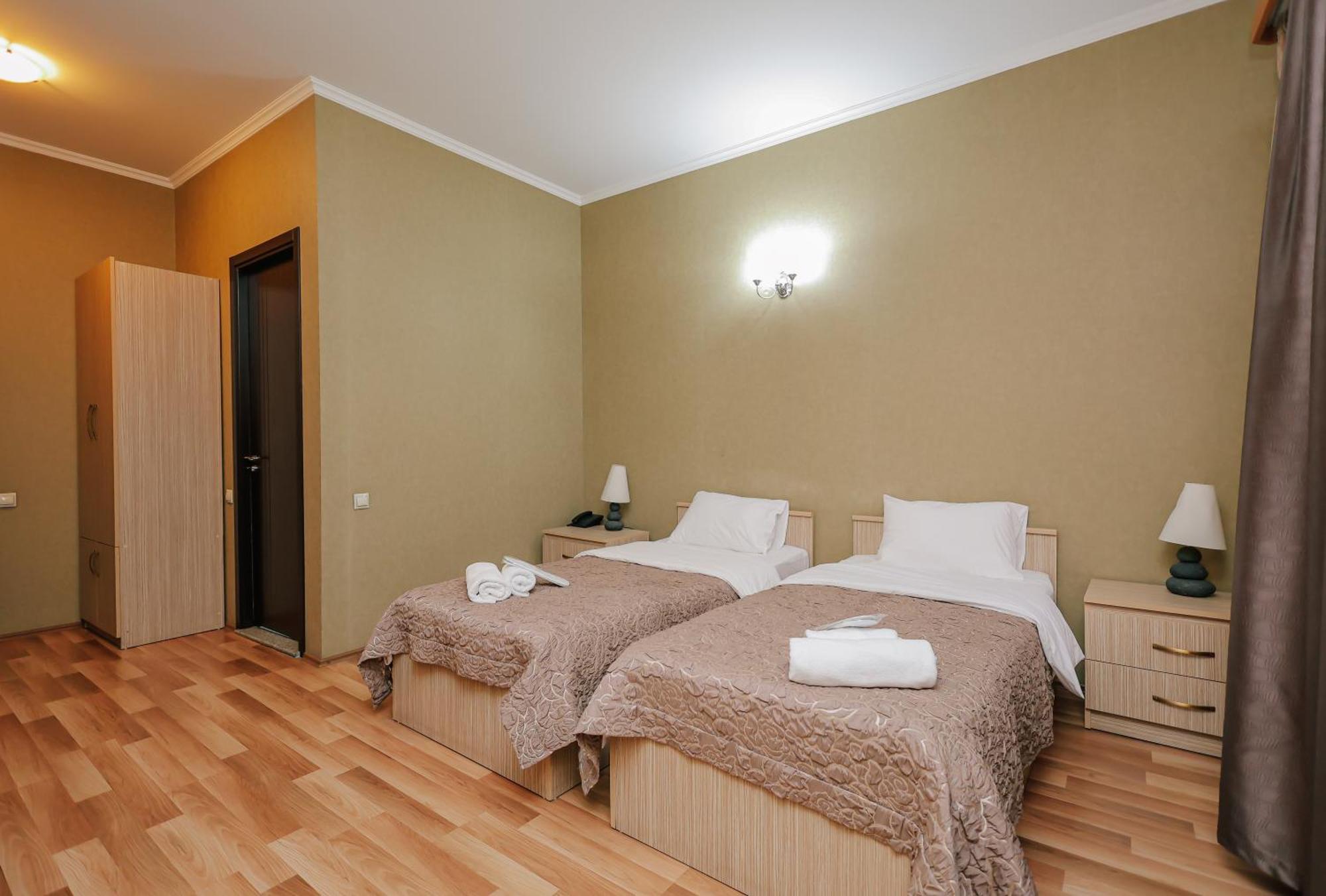Hotel Darchi Tbilisi Ngoại thất bức ảnh
