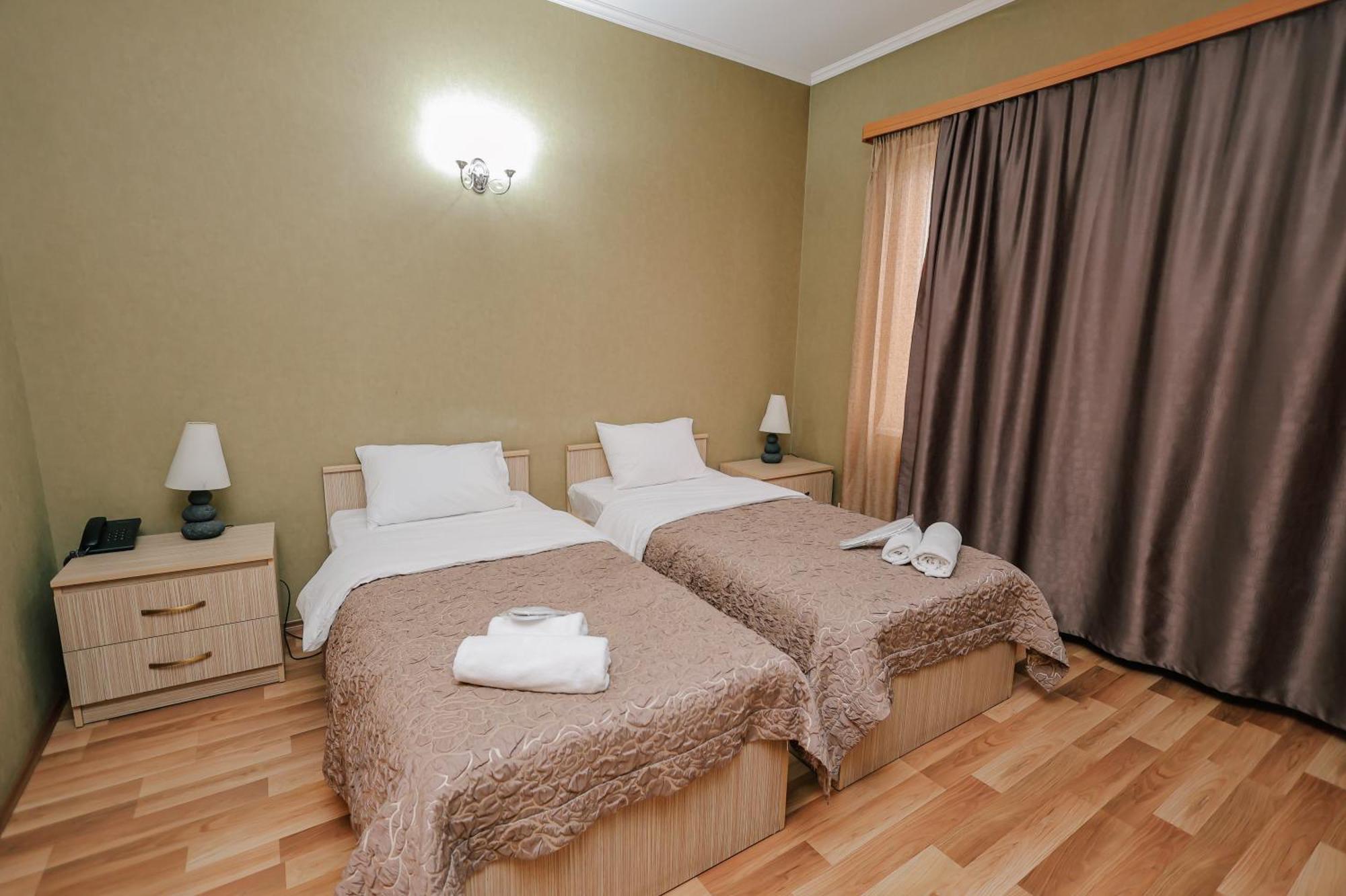 Hotel Darchi Tbilisi Ngoại thất bức ảnh